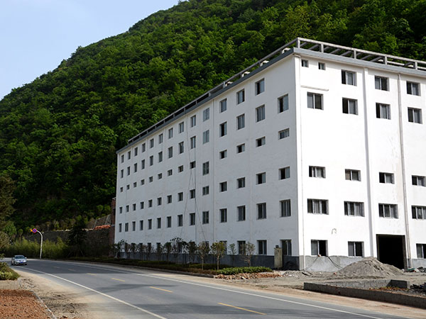 陜西安康白河縣逸酒酒業紫逸莊園室內恒溫泳池水處理工程