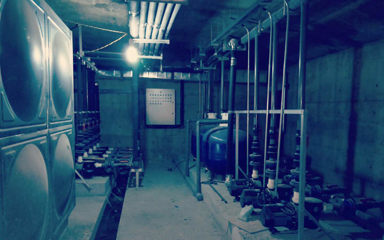 開封游泳池機房內部設施配置